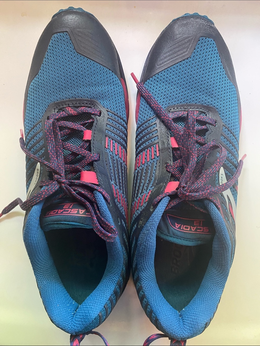 Brooks Cascadia Womens Blue and Pink Trail Runners